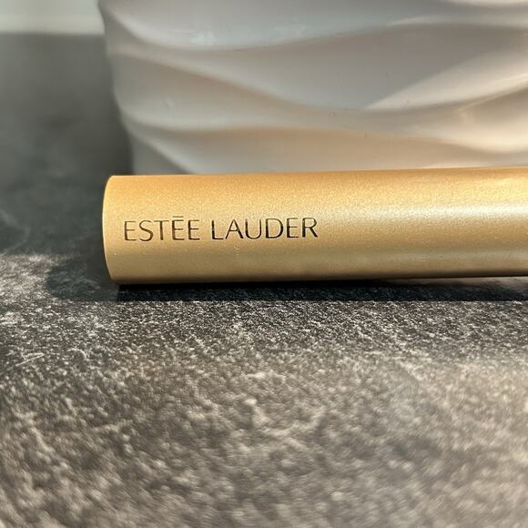 Estee Lauder Full Size Gold Face Powder Brush - Picture 3 of 6